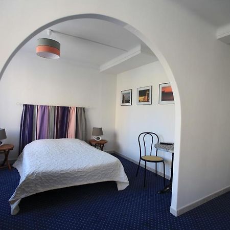 Hotel Le Saint Pierre Collioure Room photo